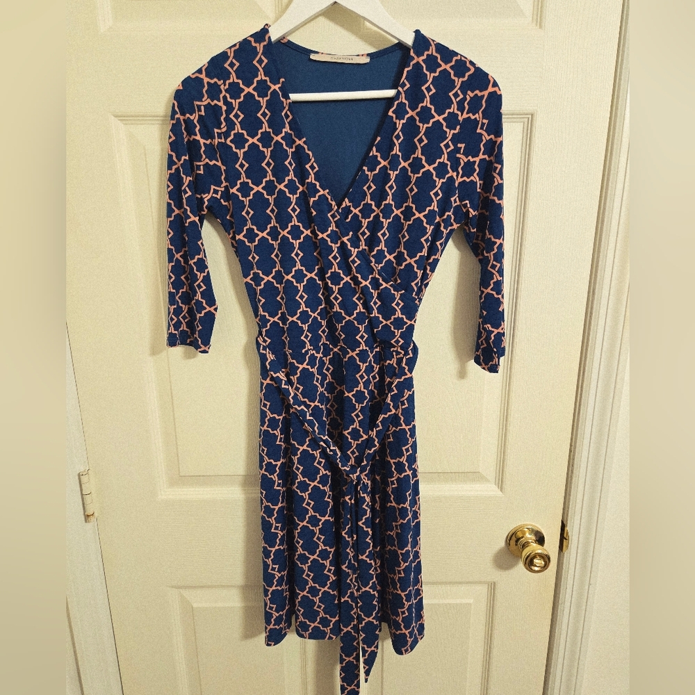 41 Hawthorn Navy and Pink Patterned Long Sleeve Dress Size Small